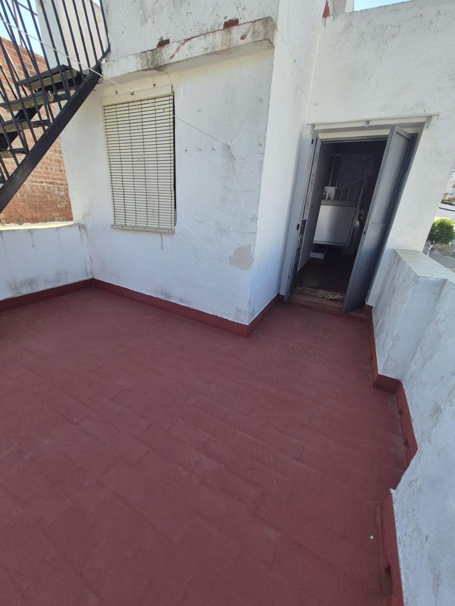3 bedroom Villa for sale in Espera - € 76,000 (Ref: 9929562)