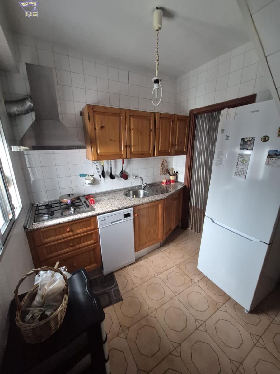 3 bedroom Townhouse for sale in Arcos de la Frontera - € 52,500 (Ref: 9929563)