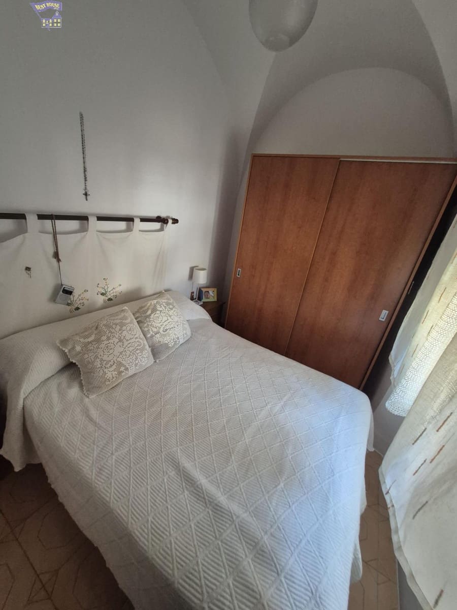 3 bedroom Townhouse for sale in Arcos de la Frontera - € 52,500 (Ref: 9929563)