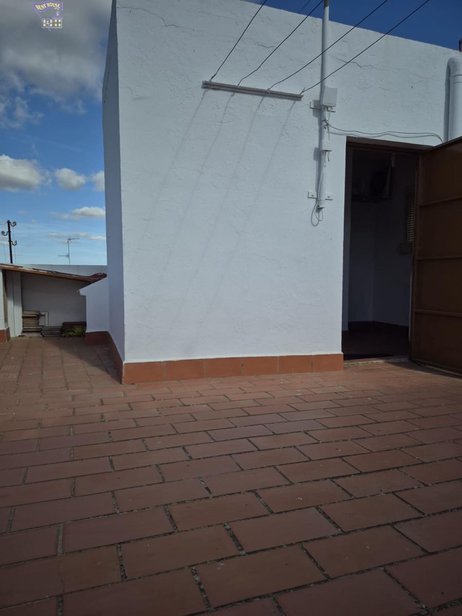3 bedroom Townhouse for sale in Arcos de la Frontera - € 52,500 (Ref: 9929563)