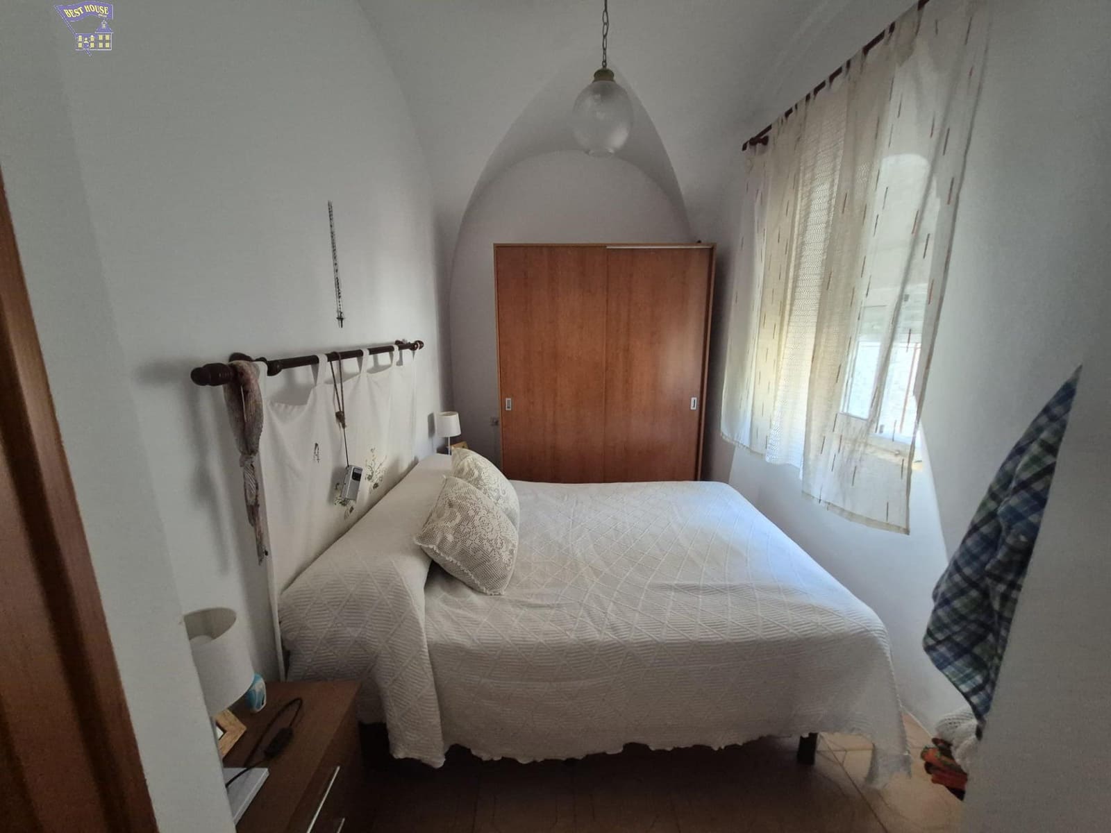 3 bedroom Townhouse for sale in Arcos de la Frontera - € 52,500 (Ref: 9929563)
