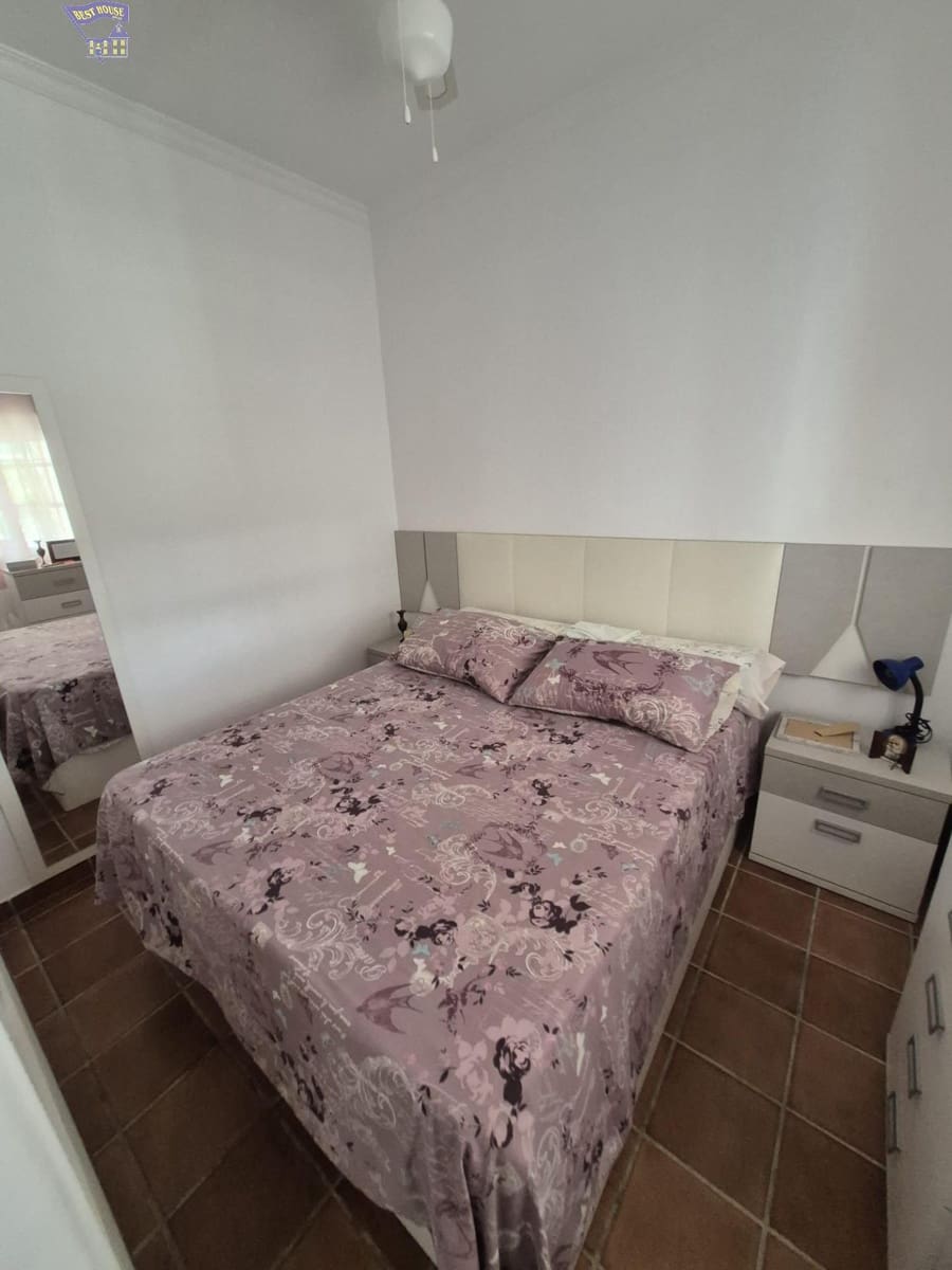 2 bedroom Villa for sale in Arcos de la Frontera with pool garage - € 290,000 (Ref: 9948109)