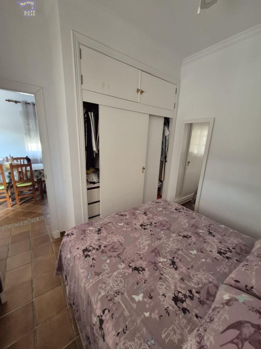 2 bedroom Villa for sale in Arcos de la Frontera with pool garage - € 290,000 (Ref: 9948109)