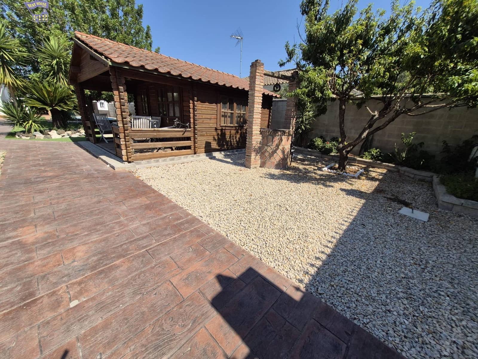 2 bedroom Villa for sale in Arcos de la Frontera with pool garage - € 290,000 (Ref: 9948109)