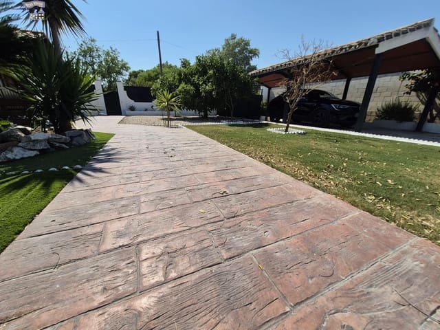 2 soverom Villa til salgs i Arcos de la Frontera med svømmebasseng garasje - € 290 000 (Ref: 9948109)