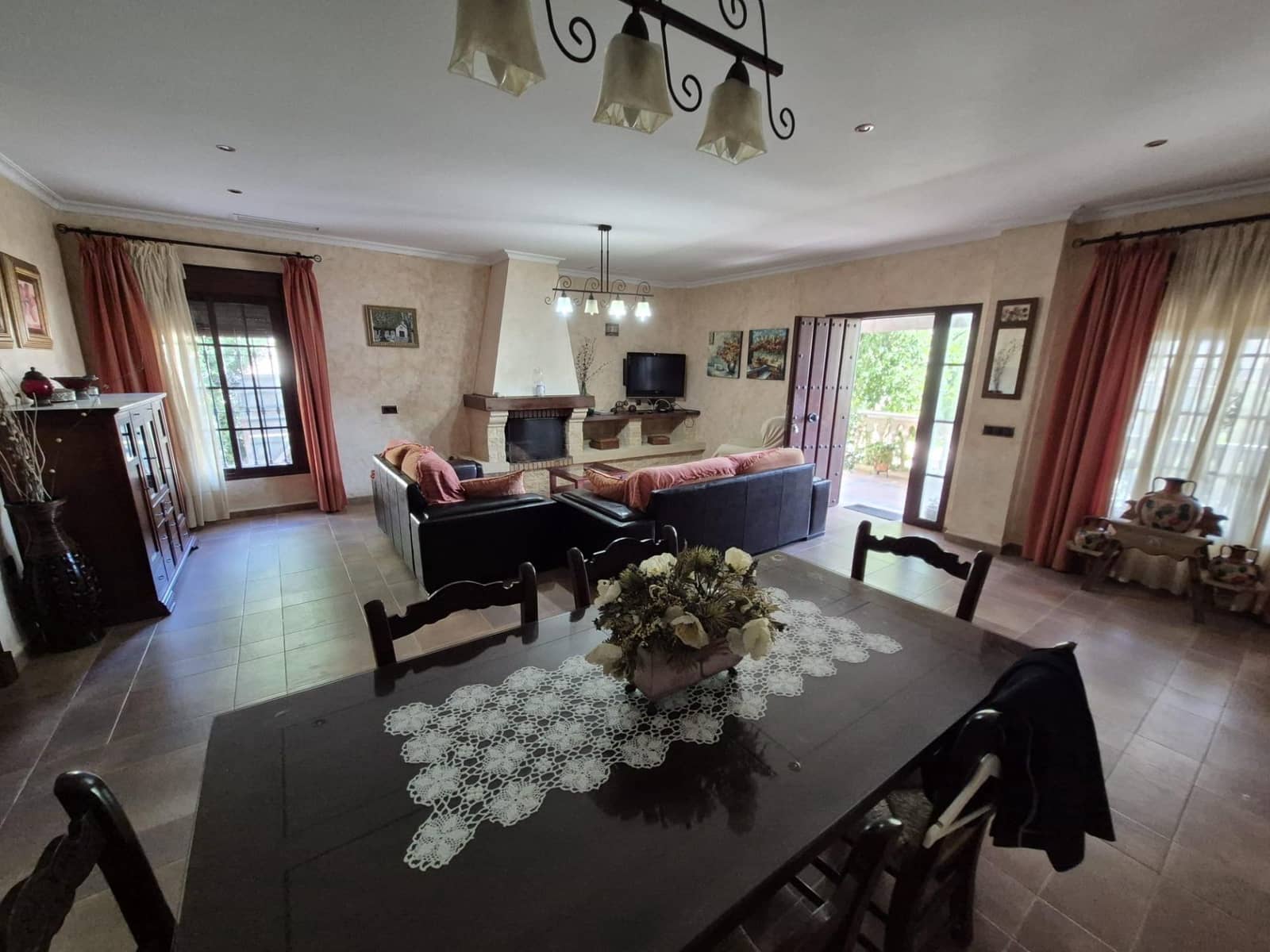 5 Zimmer Villa zu verkaufen in Arcos de la Frontera - 335.000 € (Ref: 9952799)