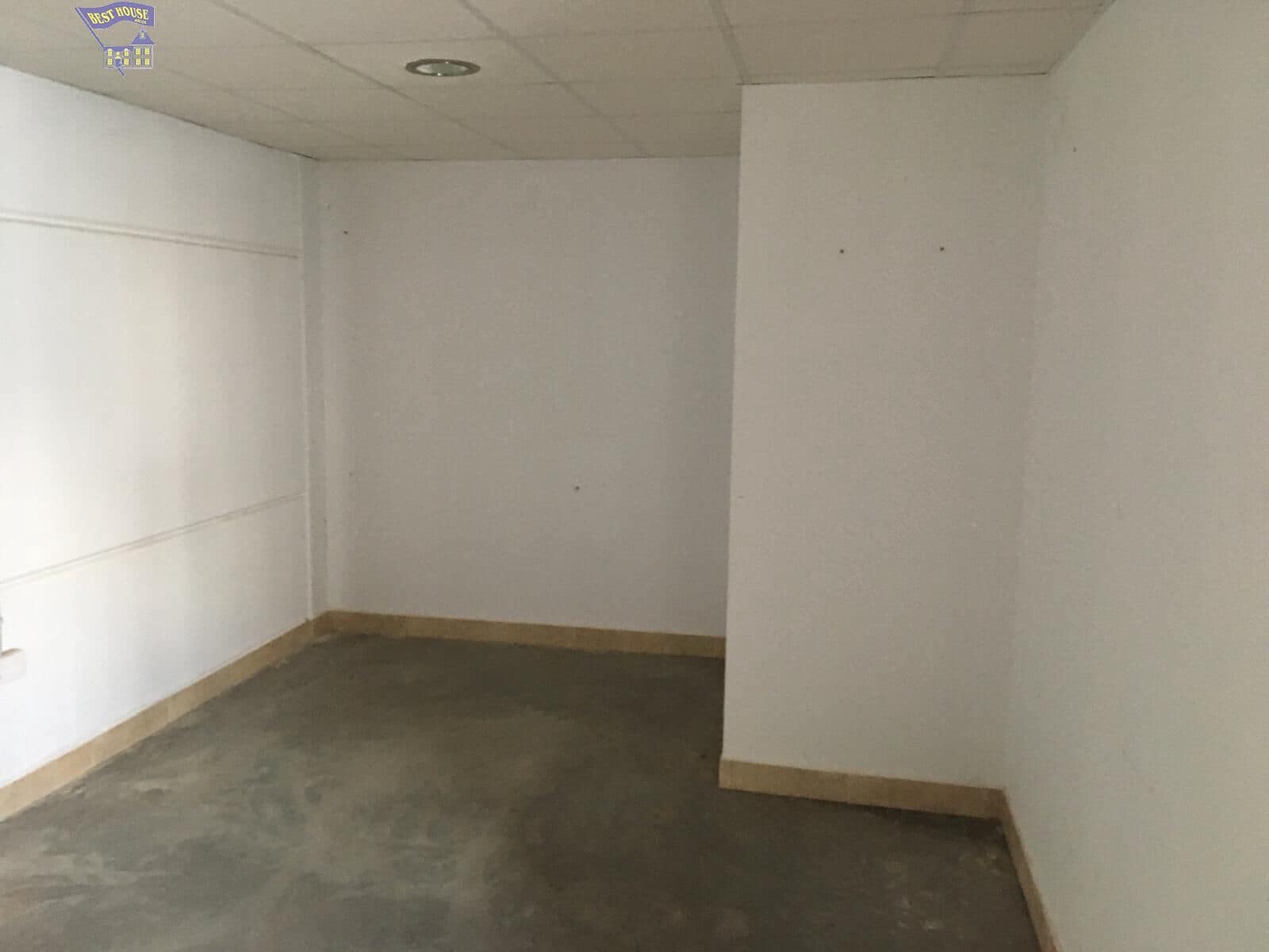 Företag till salu i Espera - 114 000 € (Ref: 9986985)