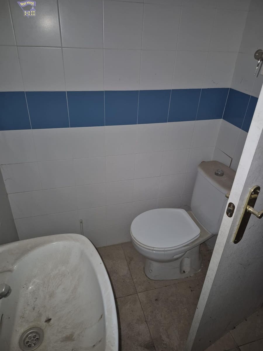 Företag till salu i Espera - 114 000 € (Ref: 9986985)