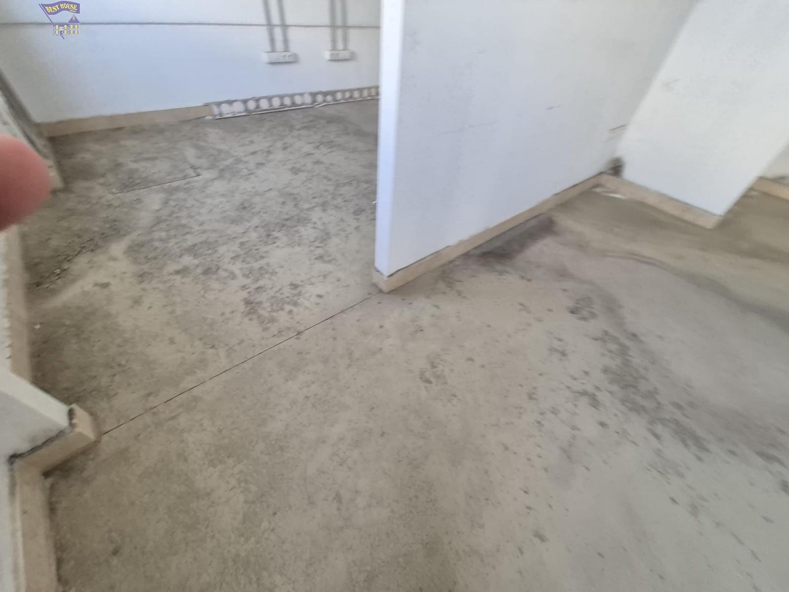 Företag till salu i Espera - 114 000 € (Ref: 9986985)