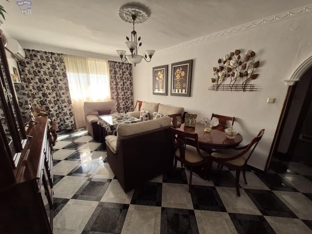 3 quarto Apartamento para venda em Arcos de la Frontera - 93 500 € (Ref: 9997239)