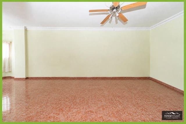 3 quarto Apartamento para venda em Cruz del Humilladero, Málaga cidade - 305 000 € (Ref: 10004240)