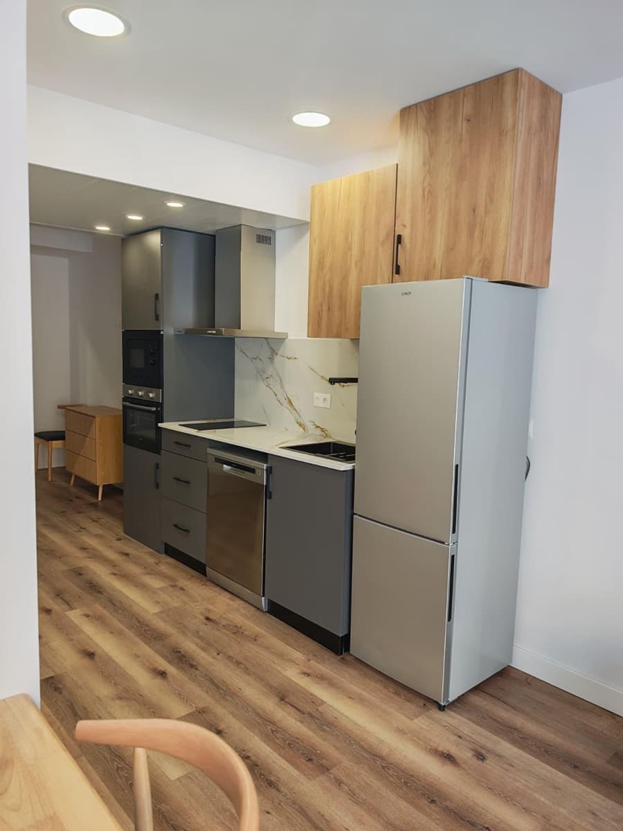 Studio att hyra i Alhaurin de la Torre med garage - 890 € (Ref: 10027371)