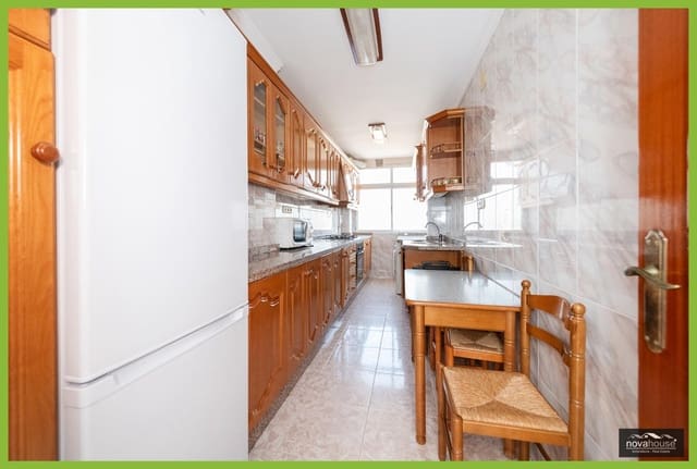 3 bedroom Flat for sale in Rincón de la Victoria with garage - € 360,000 (Ref: 10049336)