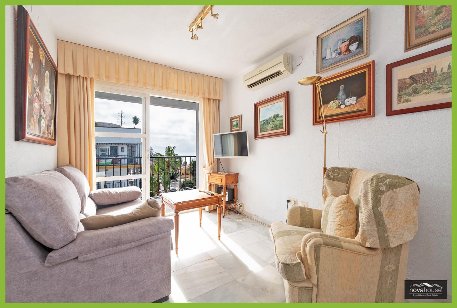 2 makuuhuone Kattohuoneisto myytävänä paikassa Rincon de la Victoria mukana uima-altaan - 340 000 € (Ref: 10062059)