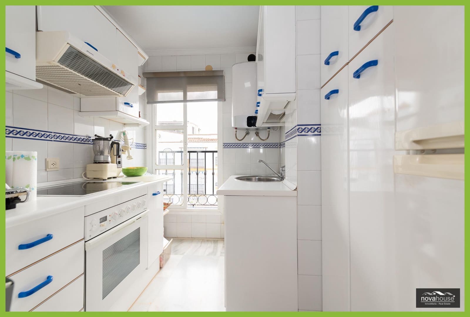 2 makuuhuone Kattohuoneisto myytävänä paikassa Rincon de la Victoria mukana uima-altaan - 340 000 € (Ref: 10062059)