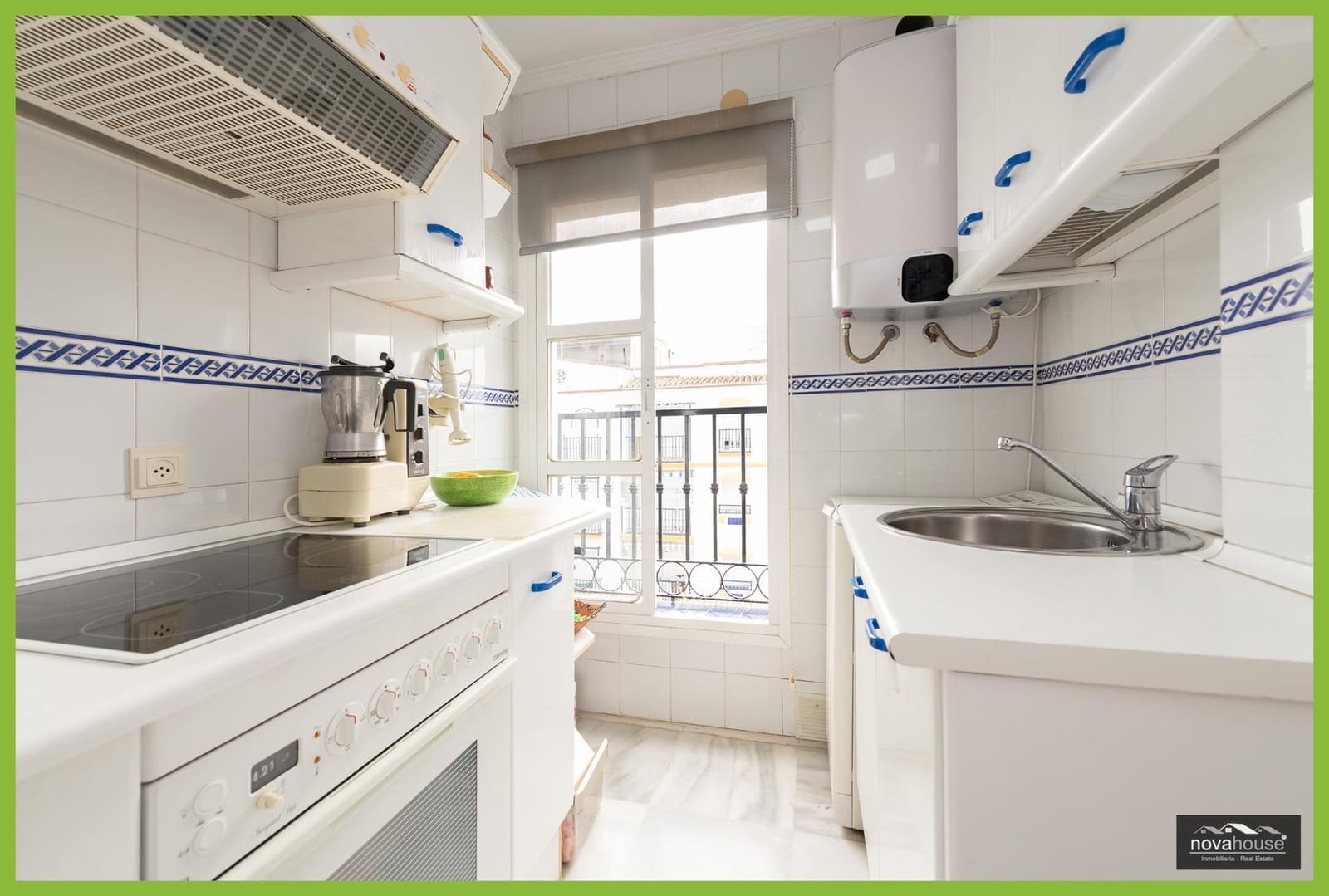 2 makuuhuone Kattohuoneisto myytävänä paikassa Rincon de la Victoria mukana uima-altaan - 340 000 € (Ref: 10062059)