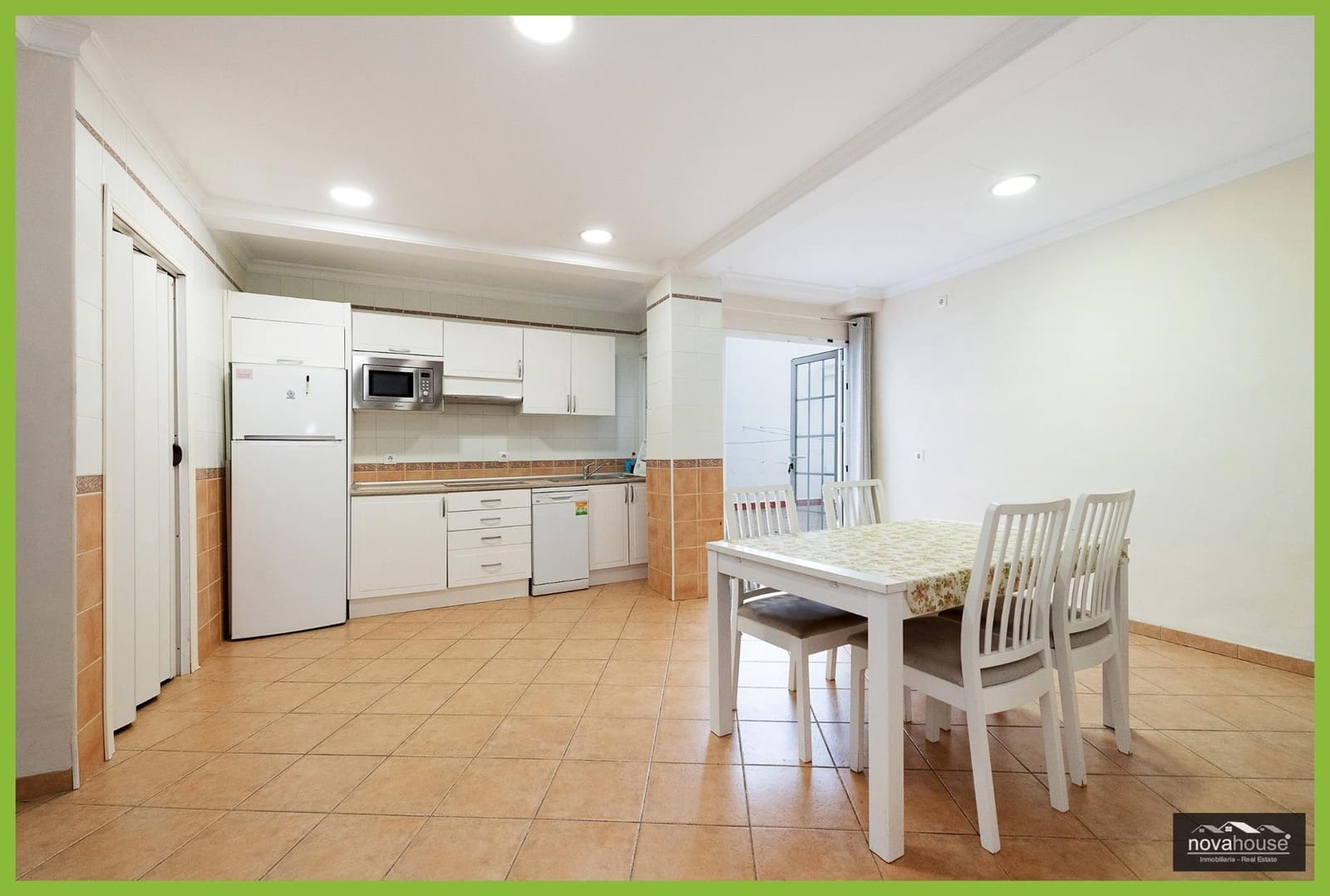 3 sovrum Lägenhet till salu i Malaga stad - 328 000 € (Ref: 10094737)