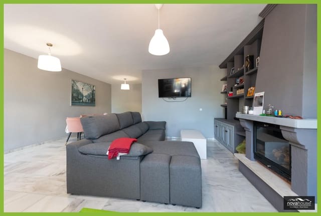 4 camera da letto Villetta a Schiera in vendita in Rincón de la Victoria - 576.500 € (Rif: 10115924)