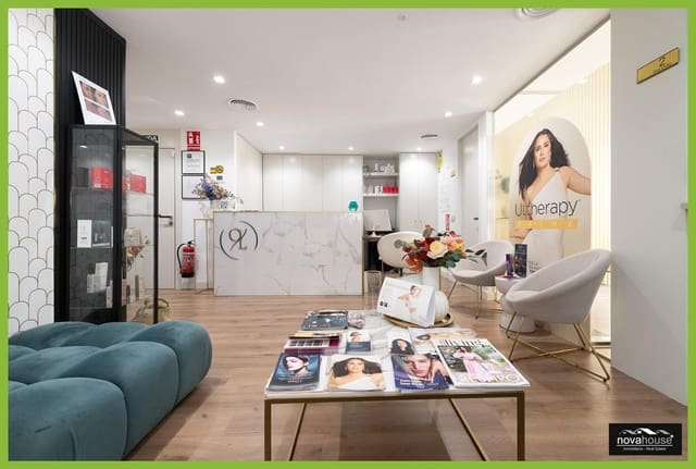 3 sypialnia Mieszkanie na sprzedaż w Miasto Málaga z garażem - 470 000 € (Ref: 10120249)