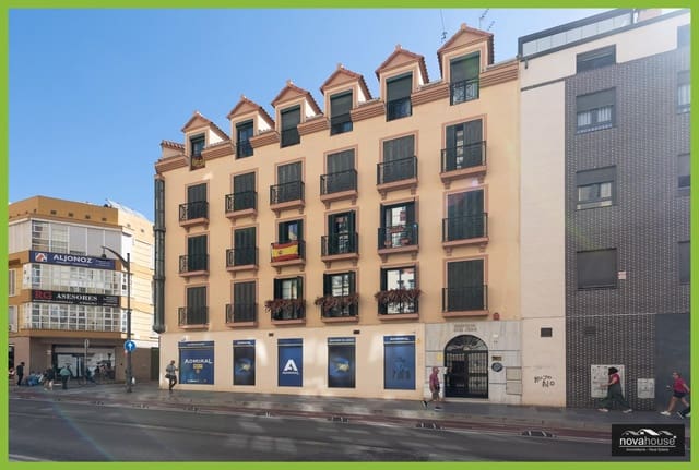 3 sypialnia Mieszkanie na sprzedaż w Miasto Málaga z garażem - 470 000 € (Ref: 10120249)