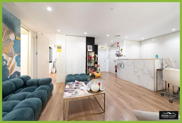 3 slaapkamer Flat te koop in Málaga stad met garage - € 470.000 (Ref: 10120249)