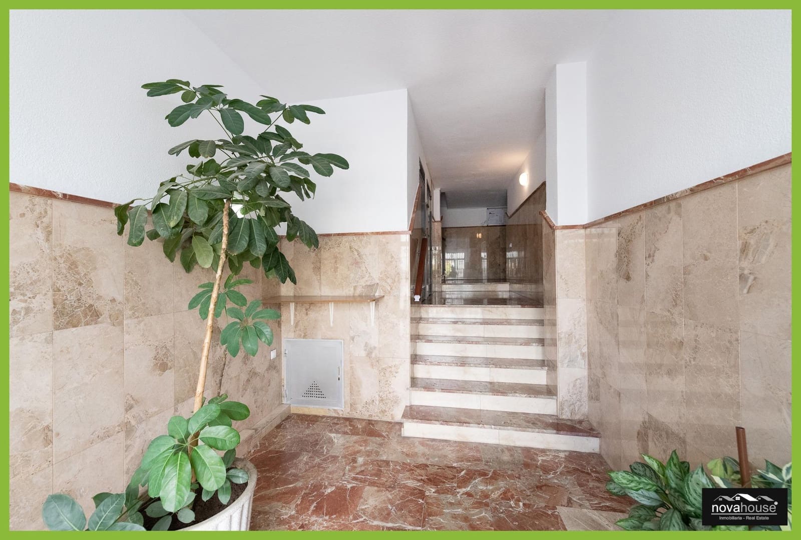 4 Zimmer Wohnung zu verkaufen in Alhaurin de la Torre - 321.000 € (Ref: 10153685)