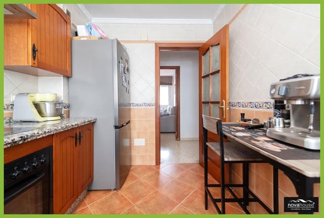4 Zimmer Wohnung zu verkaufen in Alhaurín de la Torre - 321.000 € (Ref: 10153685)