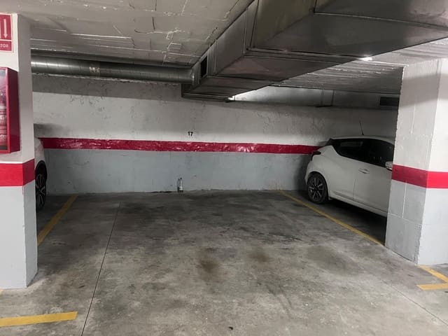 Autotalli myytävänä paikassa El Palo, Málaga kaupunki - 40 000 € (Ref: 10155319)