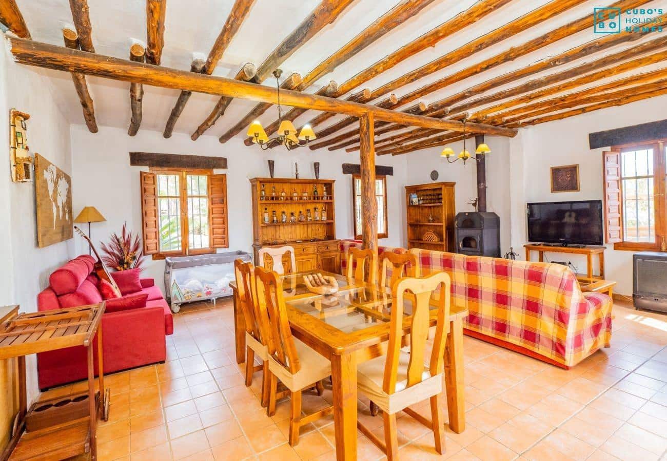 5 bedroom Finca/Country House for sale in Casabermeja with pool garage - € 525,500 (Ref: 6760049)