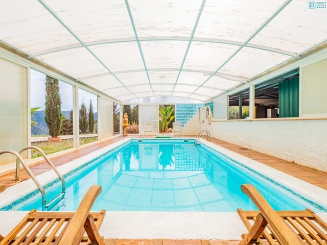 5 slaapkamer Finca/Landhuis te koop in Casabermeja met zwembad garage - € 525.500 (Ref: 6760049)