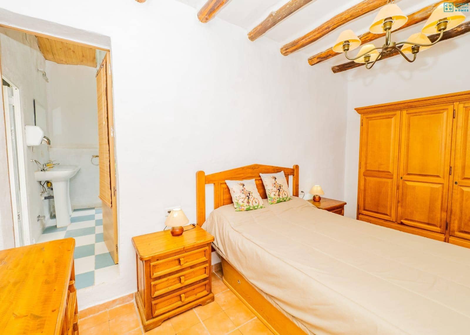 5 bedroom Finca/Country House for sale in Casabermeja with pool garage - € 525,500 (Ref: 6760049)