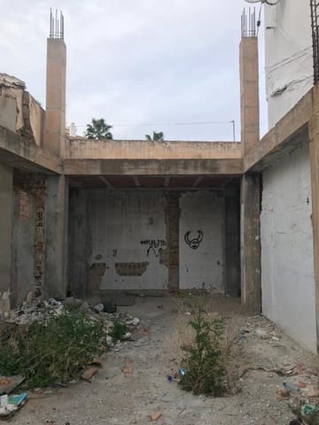 Building Plot for sale in Torre del Mar, Vélez-Málaga - € 180,000 (Ref: 8033179)