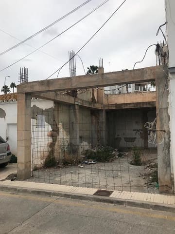 Building Plot for sale in Torre del Mar, Vélez-Málaga - € 180,000 (Ref: 8033179)