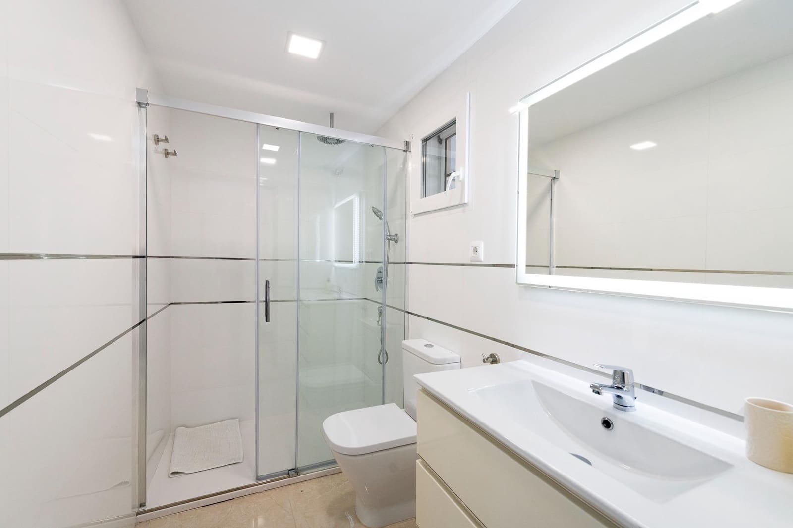 5 soveværelse Villa til salg i Rincon de la Victoria - € 1.425.000 (Ref: 8062577)