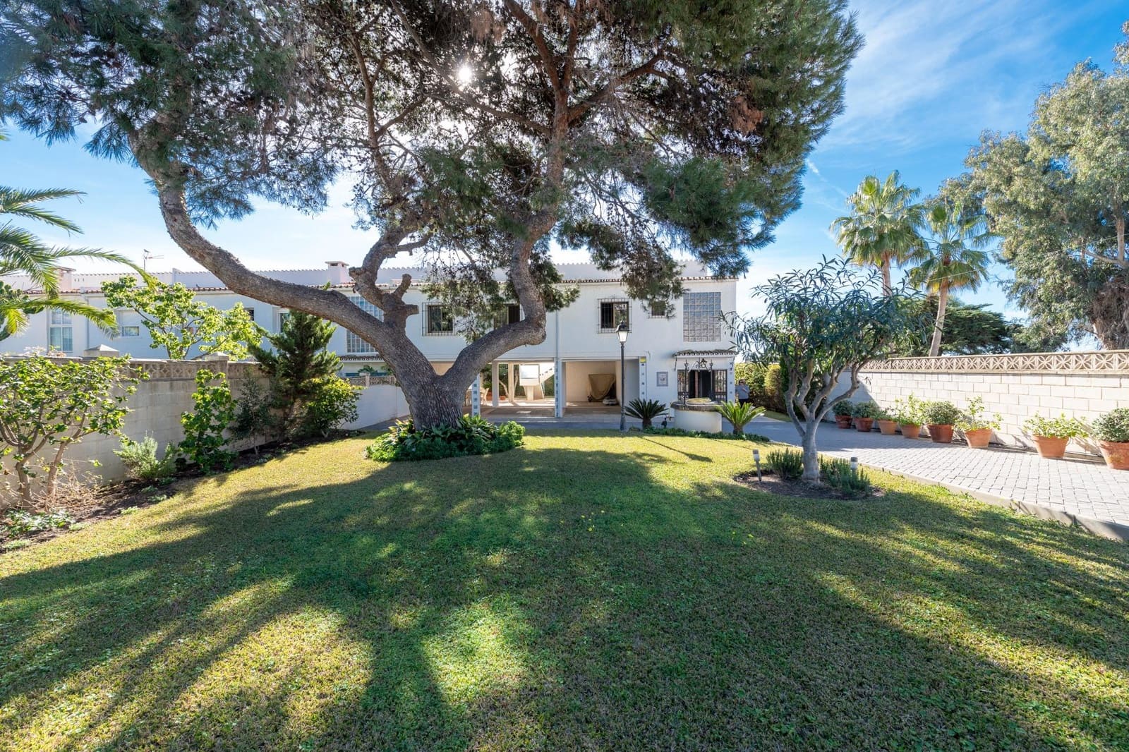 5 soveværelse Villa til salg i Rincon de la Victoria - € 1.425.000 (Ref: 8062577)