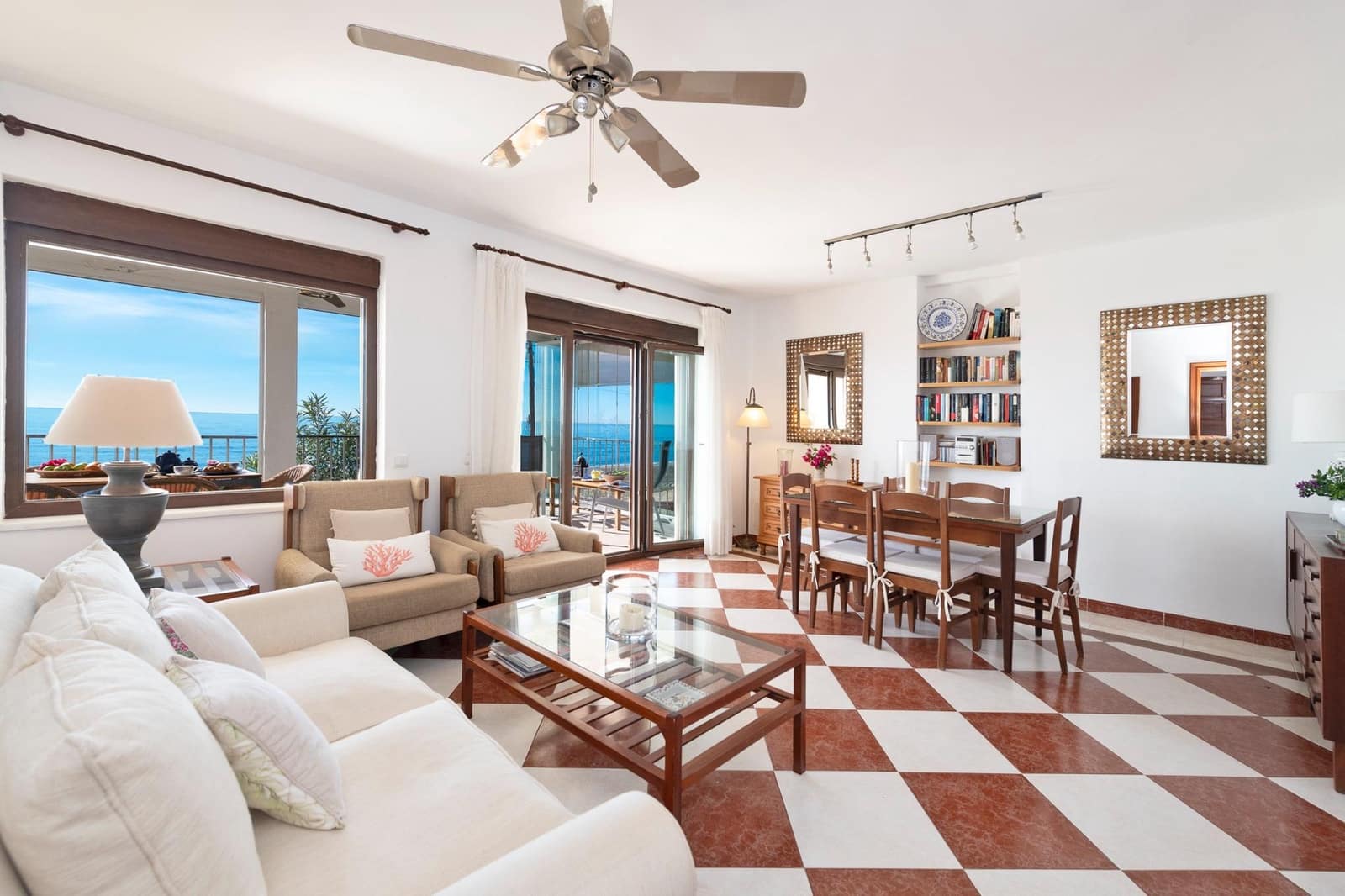 5 soveværelse Villa til salg i Rincon de la Victoria - € 1.425.000 (Ref: 8062577)