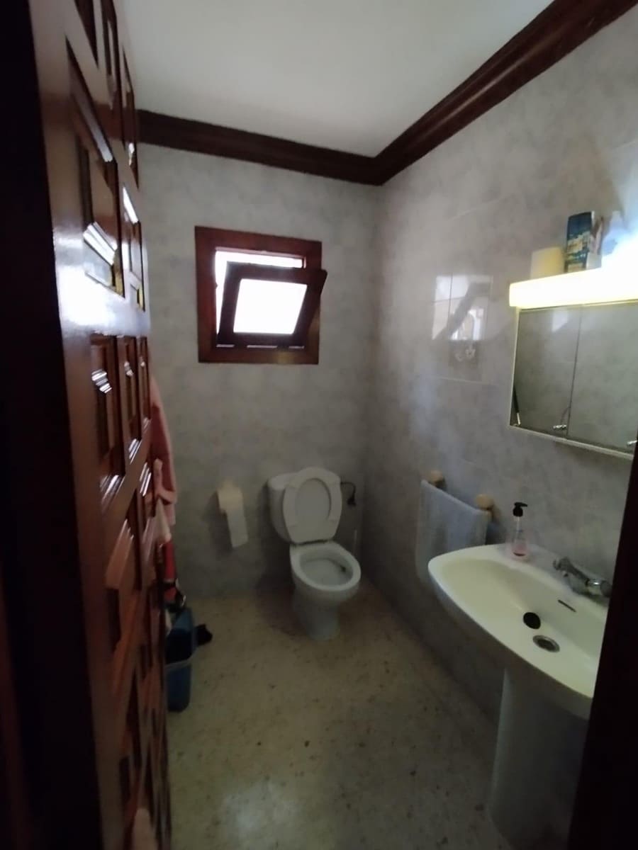 2 bedroom Villa for sale in Torrox-Costa with pool - € 320,000 (Ref: 8195434)