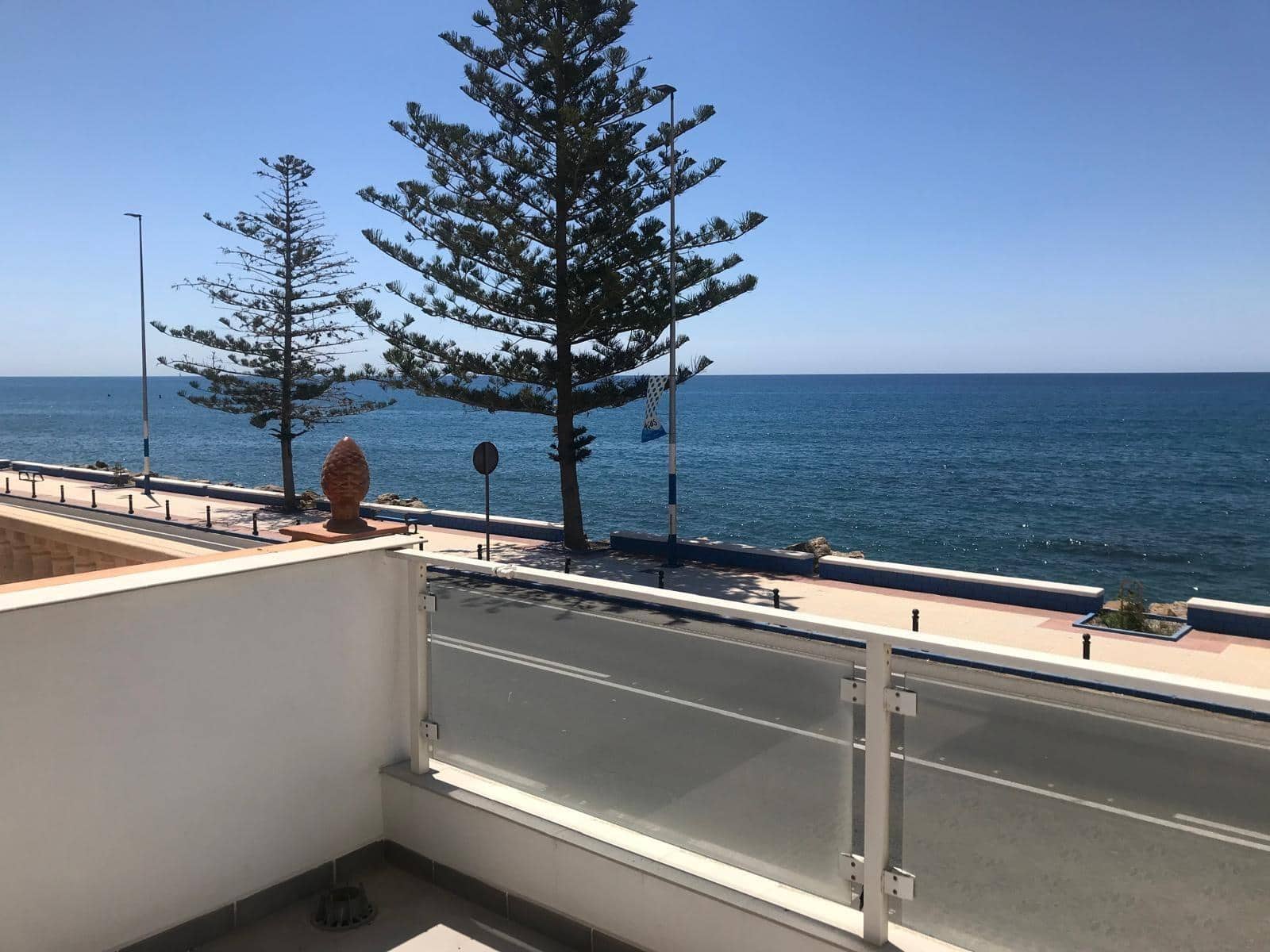 2 soveværelse Semi-Rækkehus til salg i Velez-Malaga - € 450.000 (Ref: 8339705)