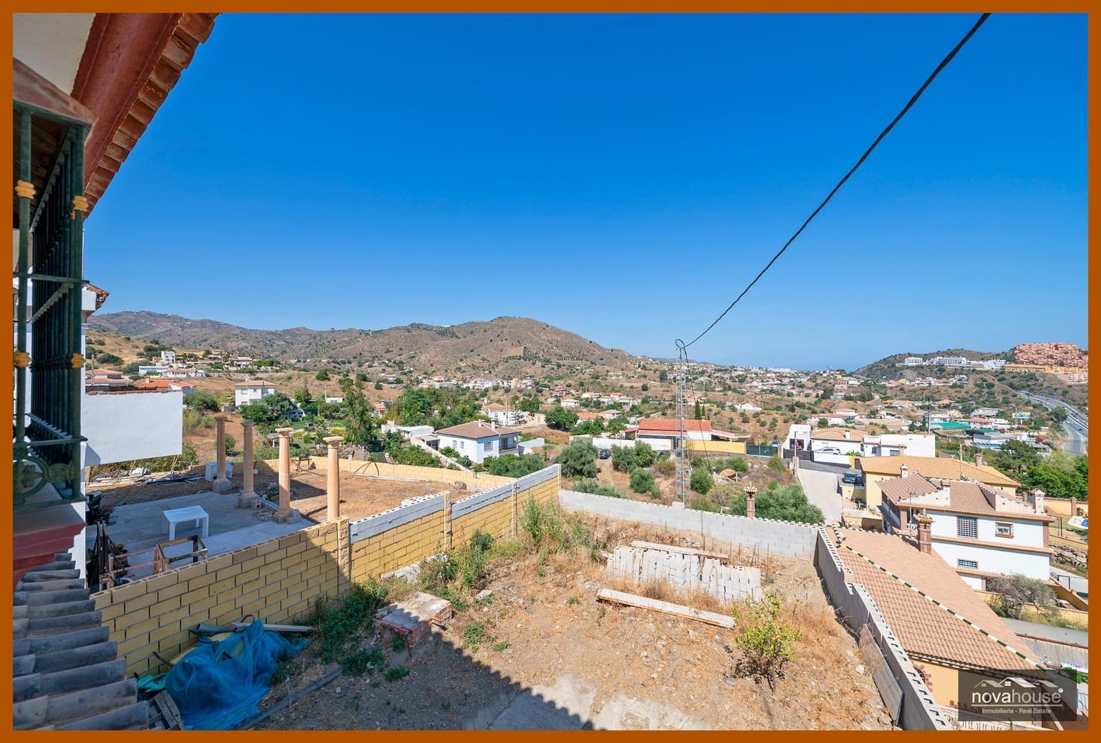 4 bedroom Villa for sale in Rincon de la Victoria with pool garage - € 524,000 (Ref: 8392739)