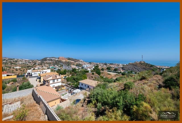 Chalet de 4 habitaciones en Rincón de la Victoria en venta con piscina garaje - 524.000 € (Ref: 8392739)