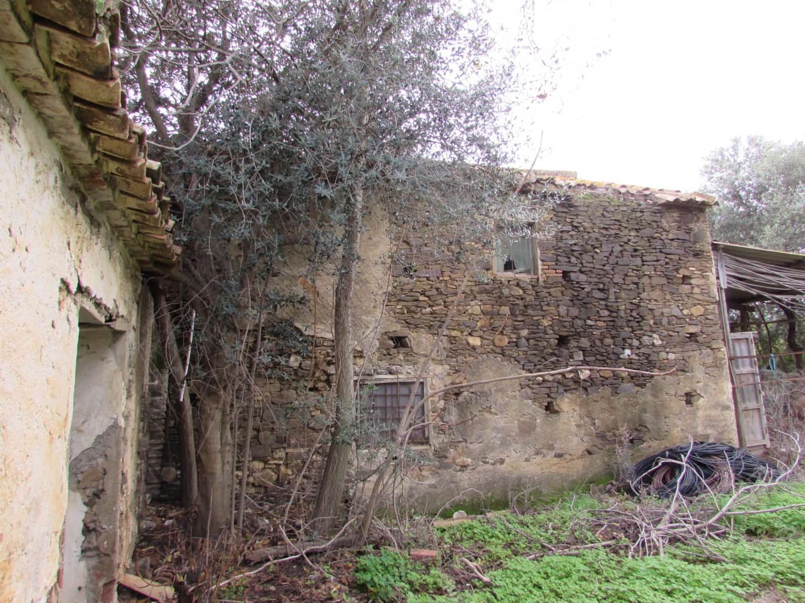 2 soveværelse Finca/Landehus til salg i Benamocarra - € 69.000 (Ref: 8691162)