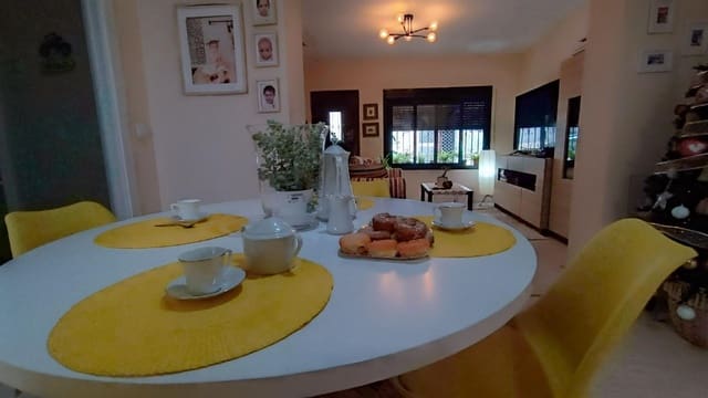 3 soveværelse Byhus til salg i Arroyo de la Miel, Benalmádena - € 380.000 (Ref: 8802219)