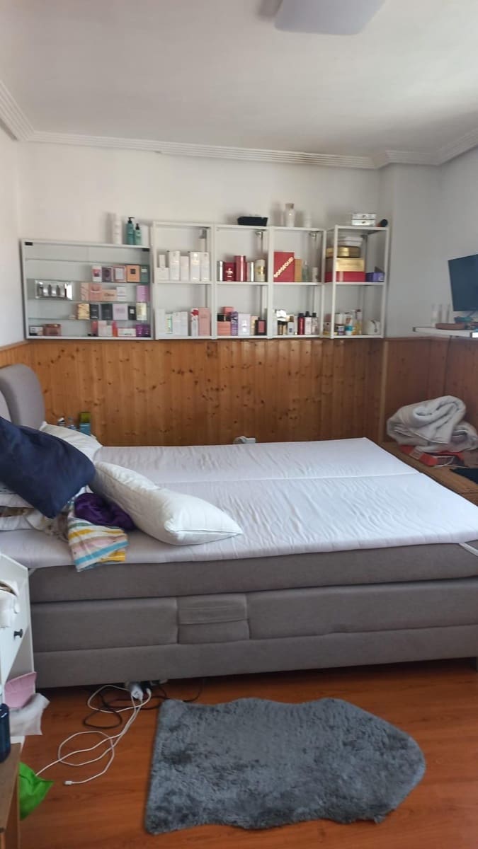 5 soverom Rekkehus til salgs i Puerto de la Torre med svømmebasseng garasje - € 620 000 (Ref: 8836554)