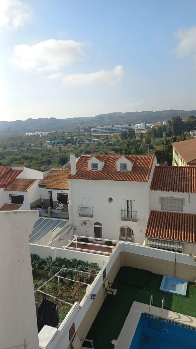 5 soverom Rekkehus til salgs i Puerto de la Torre med svømmebasseng garasje - € 620 000 (Ref: 8836554)