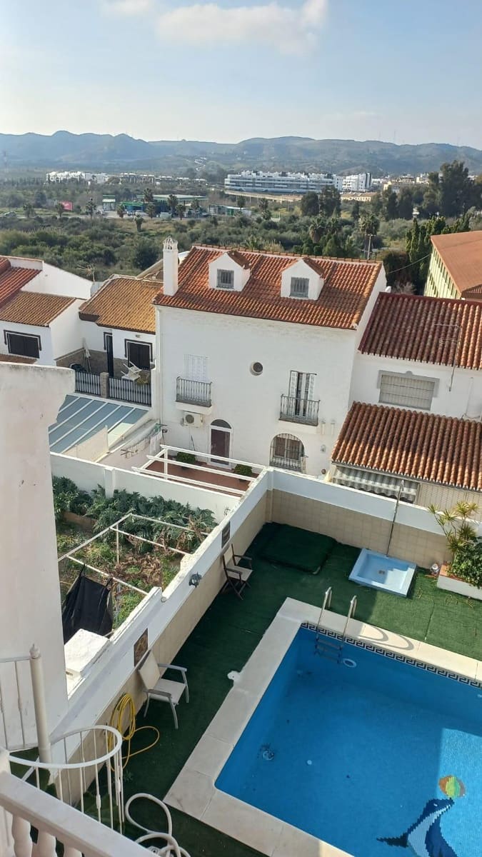 5 soverom Rekkehus til salgs i Puerto de la Torre med svømmebasseng garasje - € 620 000 (Ref: 8836554)