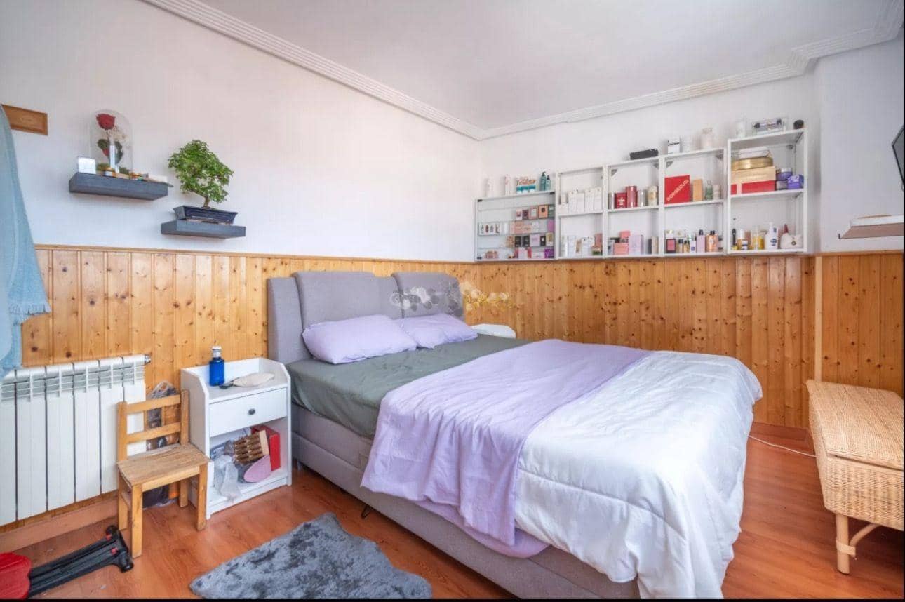 5 quarto Moradia Geminada para venda em Puerto de la Torre com piscina garagem - 660 000 € (Ref: 8836554)