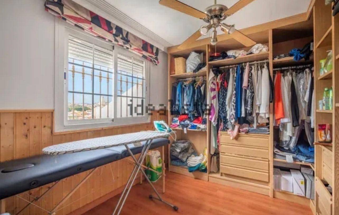 5 chambre Villa/Maison Semi-Mitoyenne à vendre à Puerto de la Torre avec piscine garage - 690 000 € (Ref: 8836554)