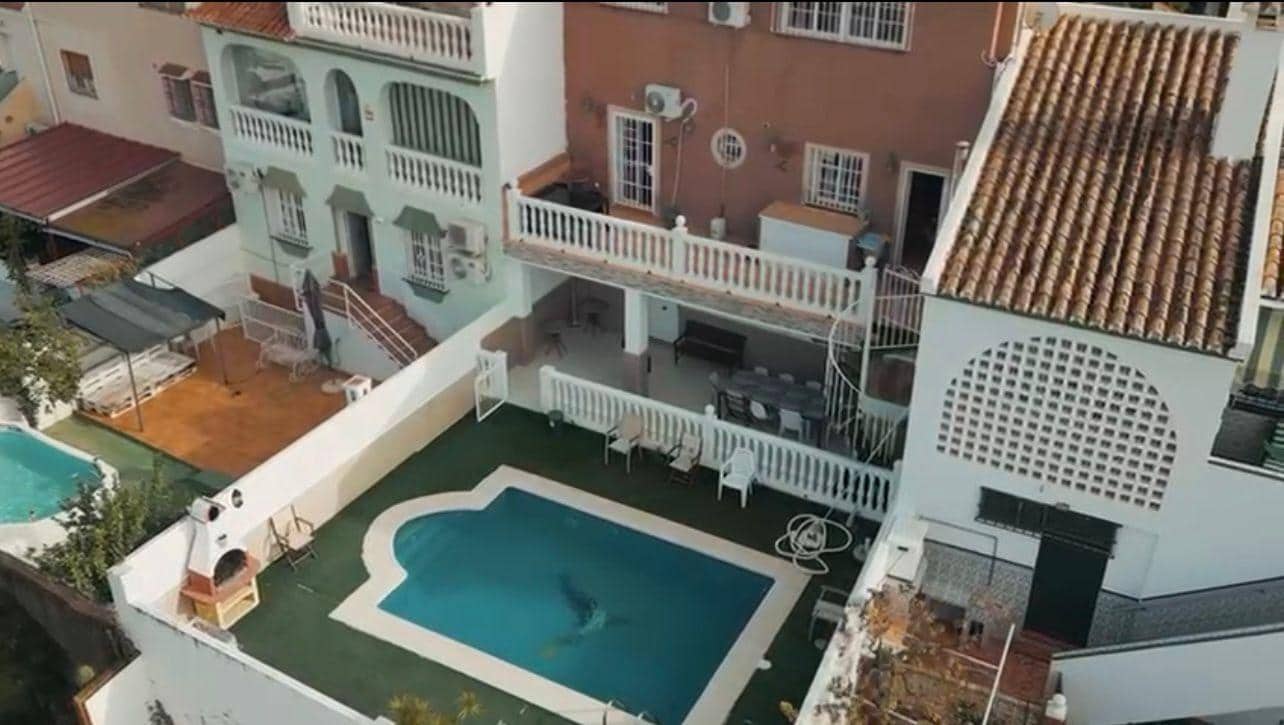 5 chambre Villa/Maison Semi-Mitoyenne à vendre à Puerto de la Torre avec piscine garage - 690 000 € (Ref: 8836554)