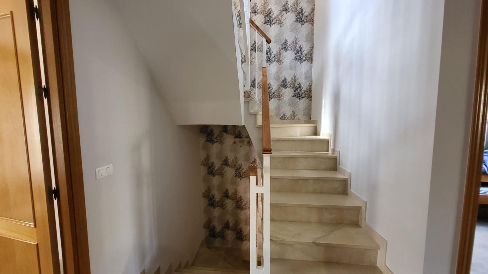 5 soveværelse Byhus til salg i Rincon de la Victoria med swimmingpool garage - € 494.900 (Ref: 8869617)