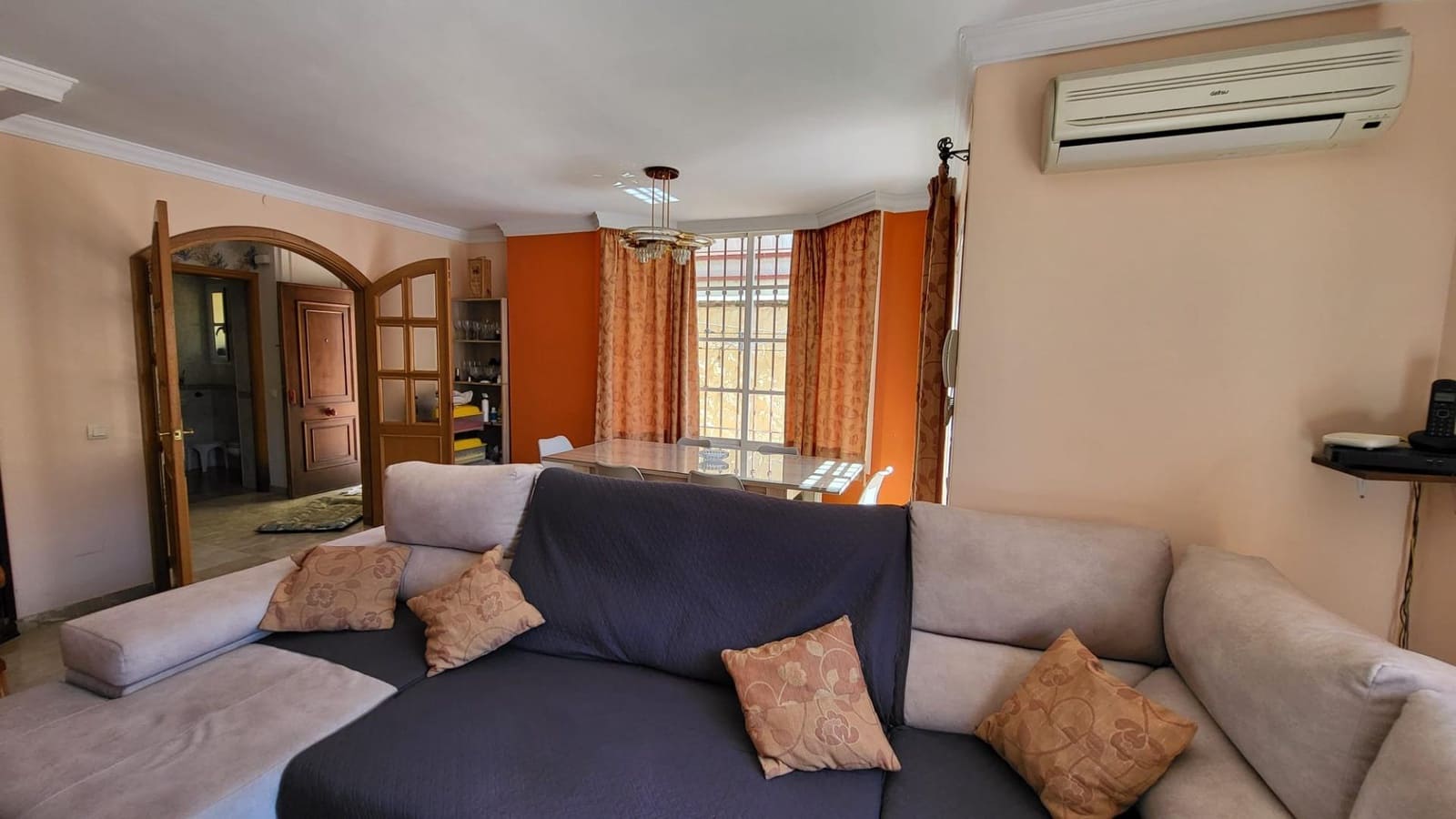 5 soveværelse Byhus til salg i Rincon de la Victoria med swimmingpool garage - € 494.900 (Ref: 8869617)